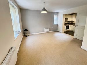 Lounge- click for photo gallery
